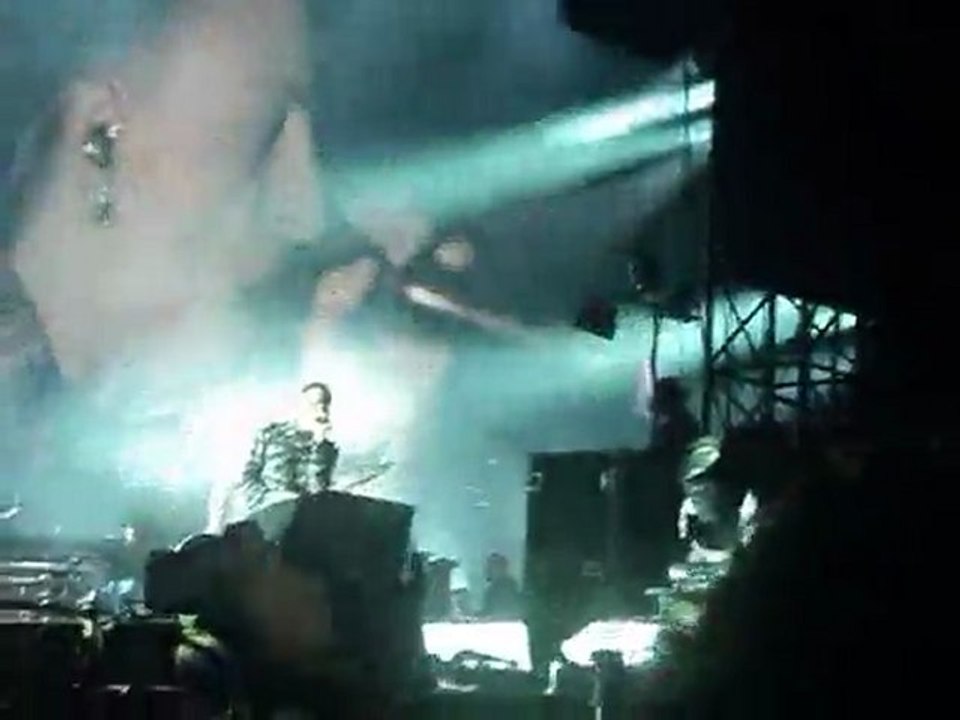 LINKIN PARK - Breaking the habit @ Main Square Fest