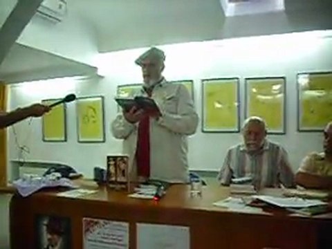 Daniel Dragan la Iasi-Lansare de carte la Universul Prieteniei