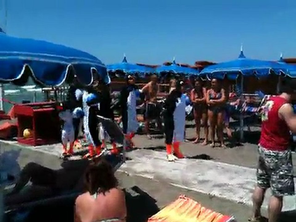 Pinguini flash mob a ostia