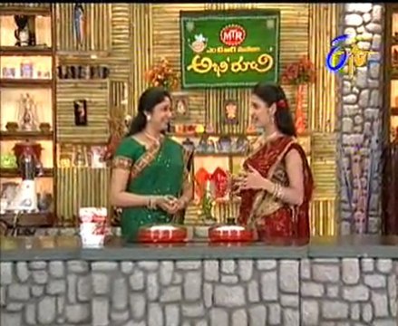 Abhiruchi - Recipes - Vankaya Chinta Chiguru, Palakura Masala Vadalu & Anapakaya Vadiyalu Kura - 04