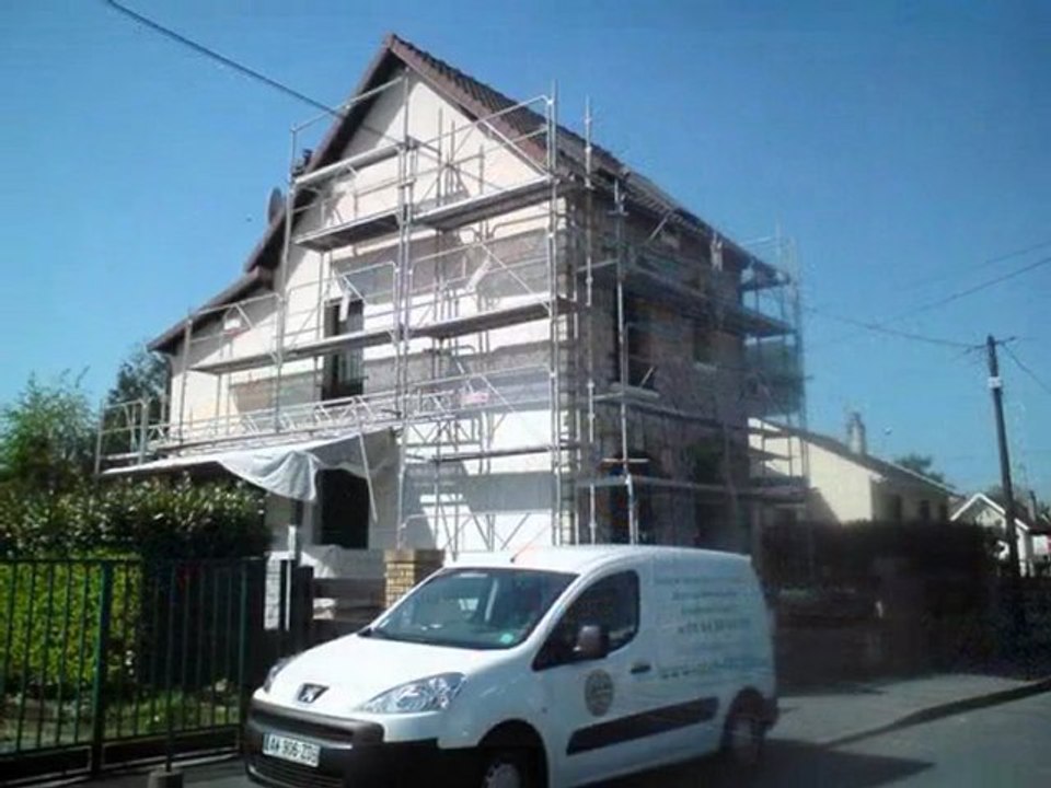 Ravalement par isolation thermique extérieure à Herblay réalisé par l'entreprise inter-facades.