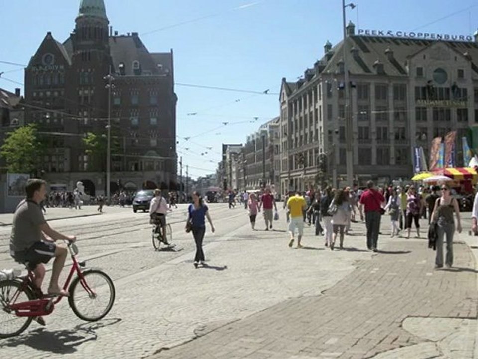 Letting up despite great faults - Sophia in gold