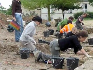 À Caen, les fouilles archéologiques du château reprennent