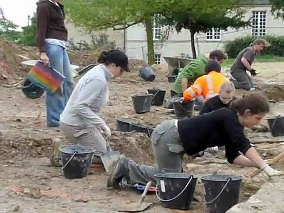 À Caen, les fouilles archéologiques du château reprennent