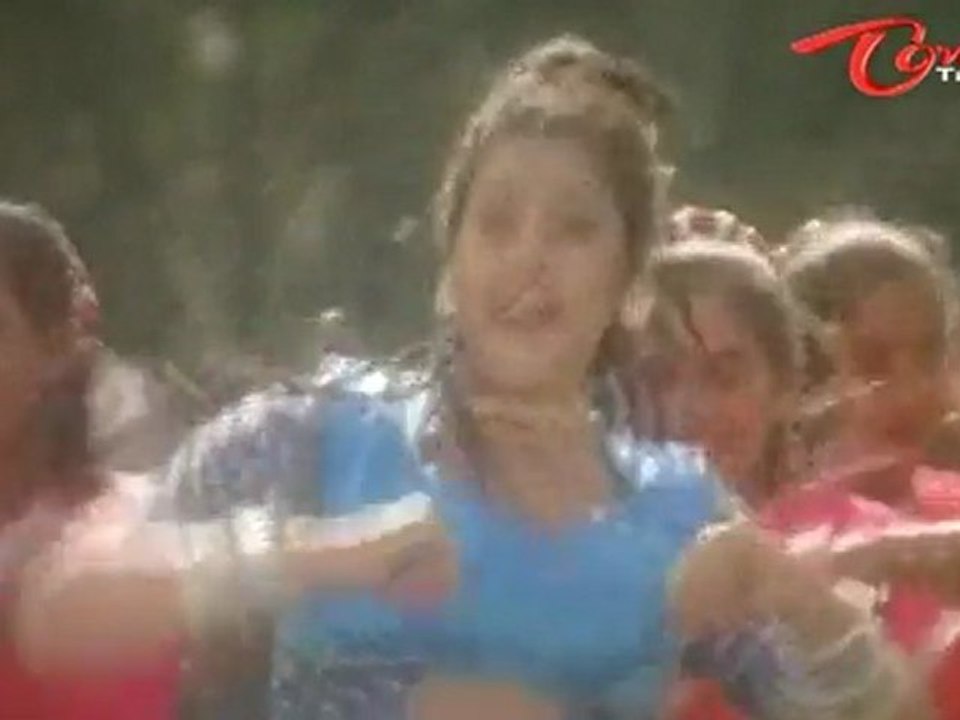 Sneham Kosam - Chiranjeevi - Meena - Kaikaluri...