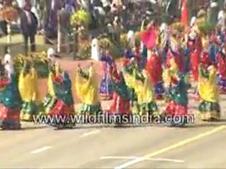 Tribal folk dance at Republic Day