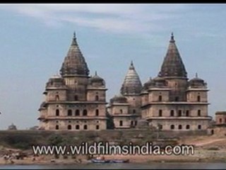 mp_orchha_3.mov-MPEG-4 800Kbps