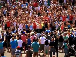 Minogue Flash Mob @ Sydney Opera House