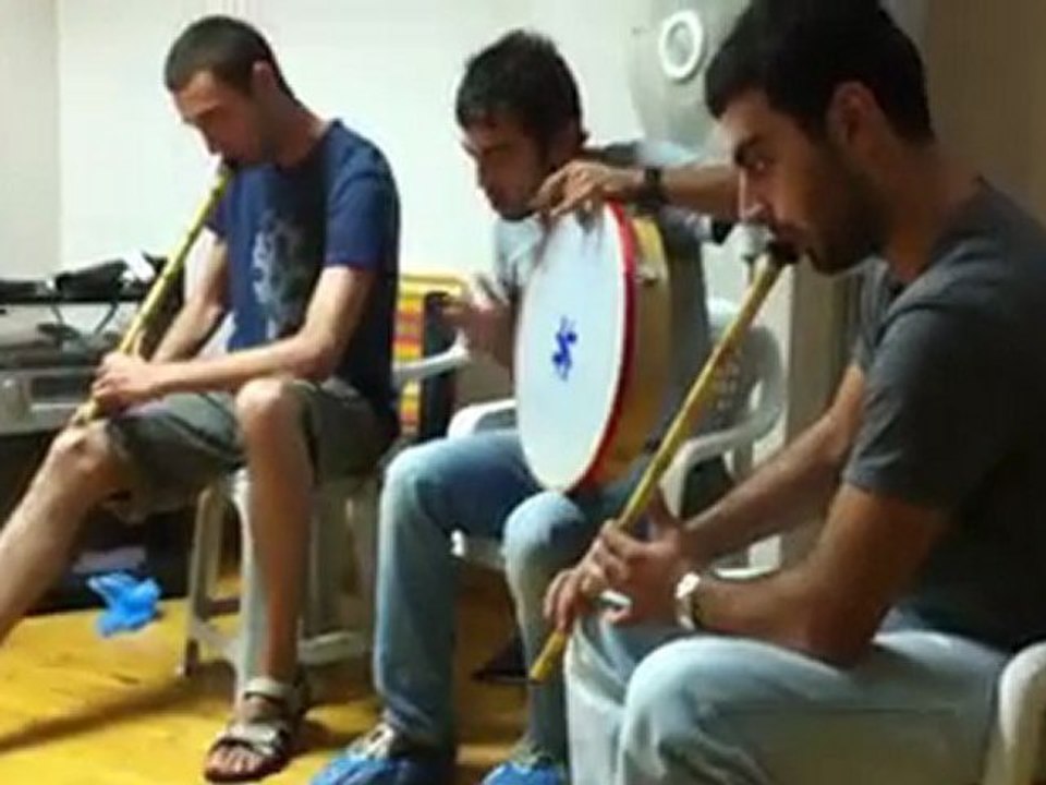 Şu Metrisin Önü (Ney & Bendir)