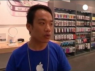 US blogger uncovers fake Apple stores
