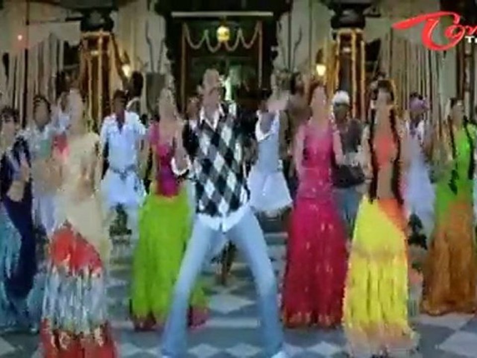 Namo Venkatesa - Ding Dong Dingu Dingu Dong - Venkatesh - Trisha