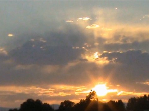 Is This Nibiru or Planet X. Actual & Clear FOOTAGE. SUPER SLOW MOTION