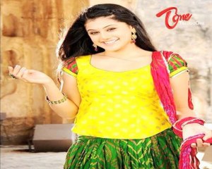 Gorgeous actress - Tapsee Pannu - Hot and cute Photo Shoot