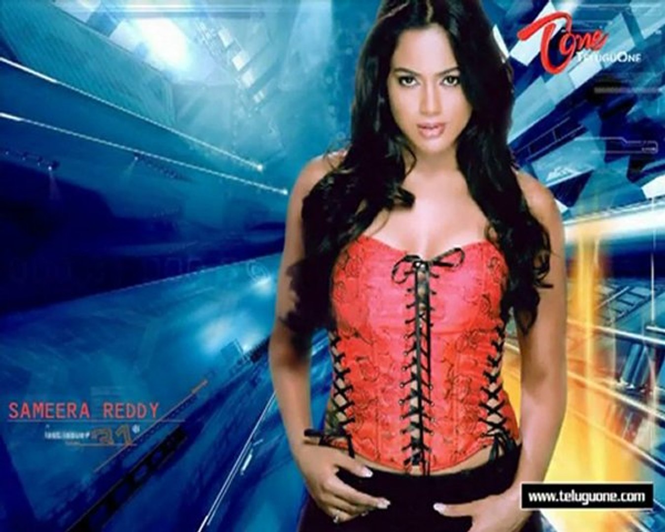 ⁣Indian Actress - Sameera Reddy's - Hot Collection