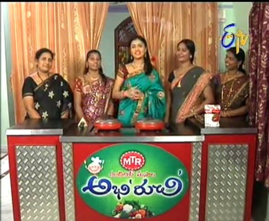 Recipes - Coconut Tomato Rice, Alu Dry Fruit Balls & Carrot Bakshalu - 03