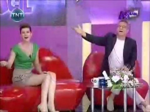 PINAR SOYKAN MEHMET ALi ERBiL DÜET sensiz ben nefes alamam