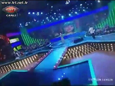 BÜŞRA Arım balım peteğim YILDIZIM SENSİN-3 TRT 2011