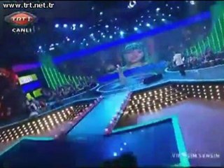 BÜŞRA Arım balım peteğim YILDIZIM SENSİN-3 TRT 2011