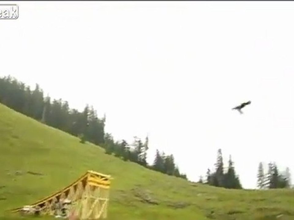 Erstaunlich Waterslide Jump!