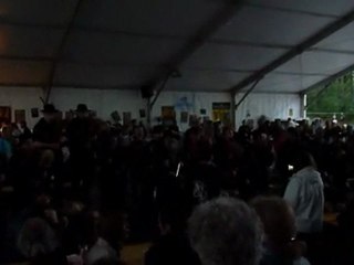 Ambiance La Fraternelle de Cornemuses au Festival Het-Lindeboom 2011