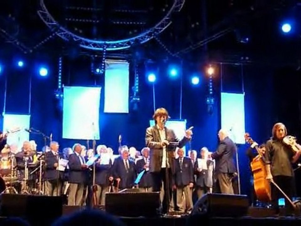 Denez Prigent au Festival Het-Lindeboom 2011 (4)