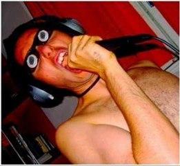 NEM chante 'Sursis(de)' (http://myspace.com/grosnem)