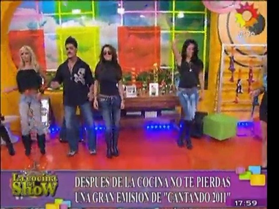 Maria Fernanda Callejon, Claudia Ciardone, Gaby Figueroa y Celeste Muriega en La cocina del show (16/07/11)