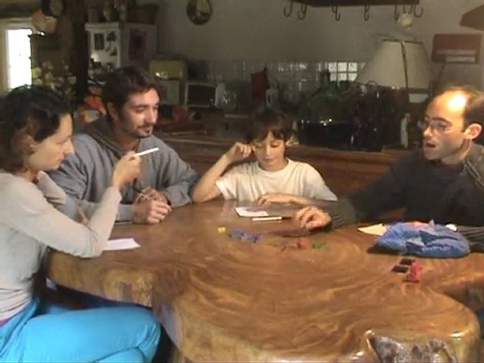 Jeu de société "Tour à Tour" créé par Julien Sentis