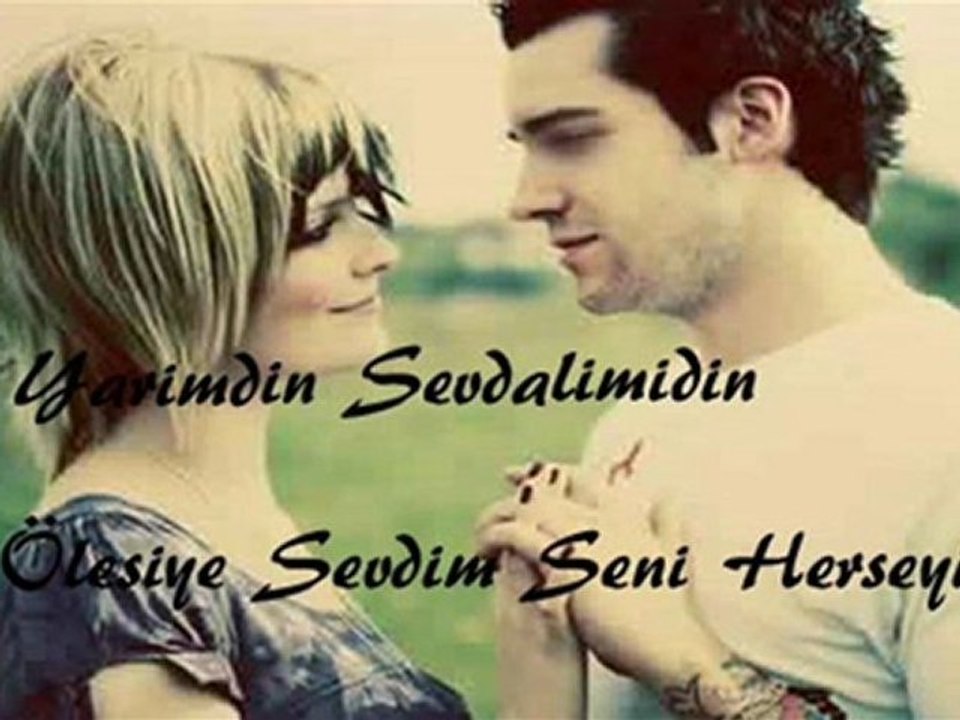 Yasemin Yıldız - Sen Gülümdün Yeni Albüm 2011