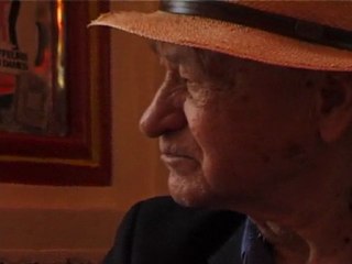 JONAS MEKAS au café noir