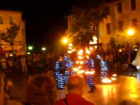 spectacle de rue Cie les lutins refractaires thuir
