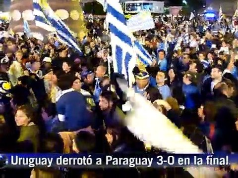 Uruguayos celebran en Buenos Aires victoria de la Copa América