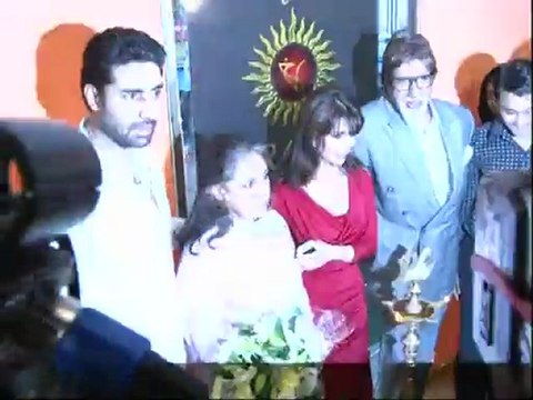 Jaya Bachchan Hates To See Son Abhishek Bachchan Fit – Latest Bollywood News