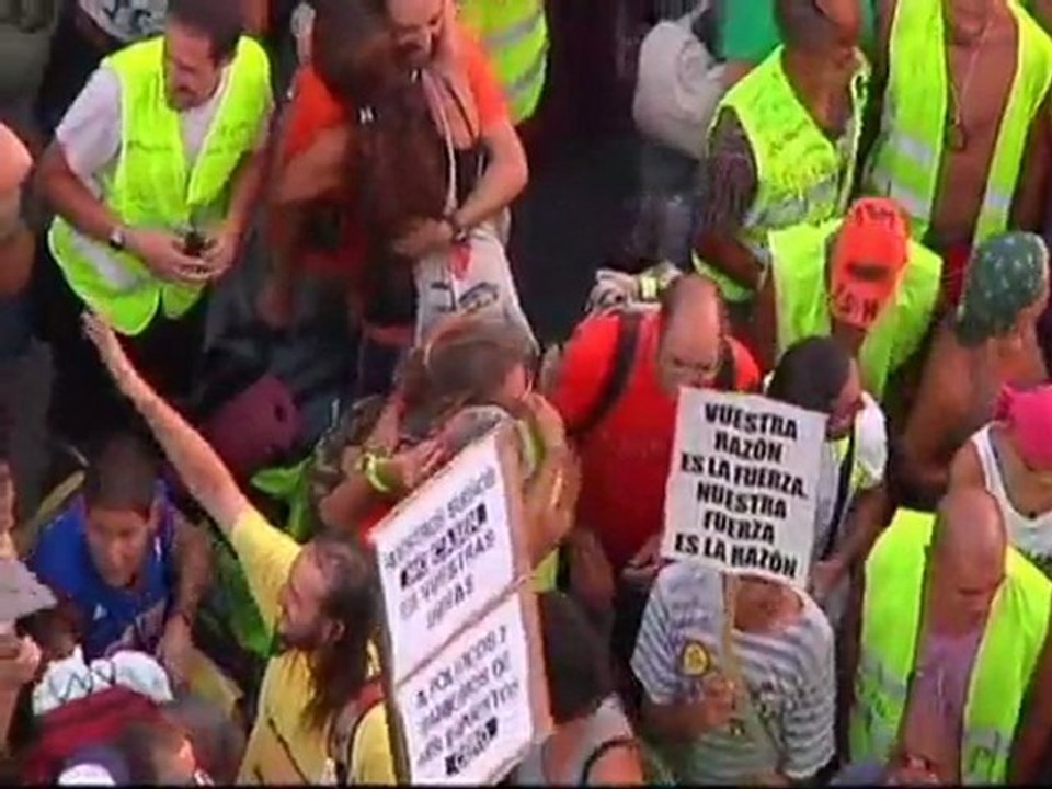 Les Indignés sont toujours là