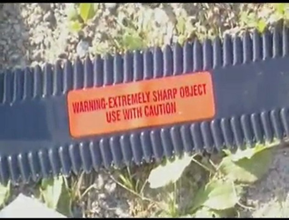 How to Assemble the Pond Rake & Weed Cutter