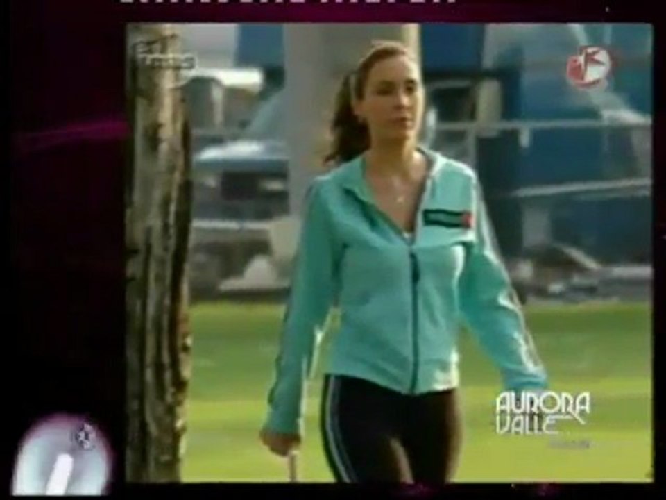Jacqueline Bracamontes con Aurora Valle parte 1