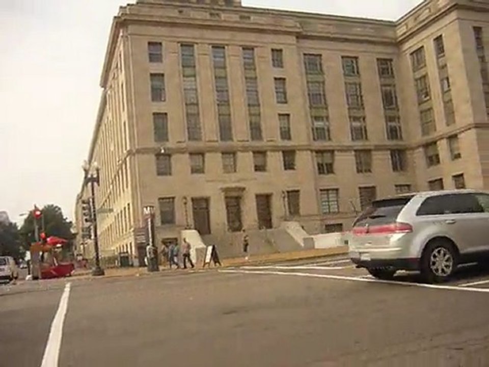 VISITE de DC, coupez le son 2