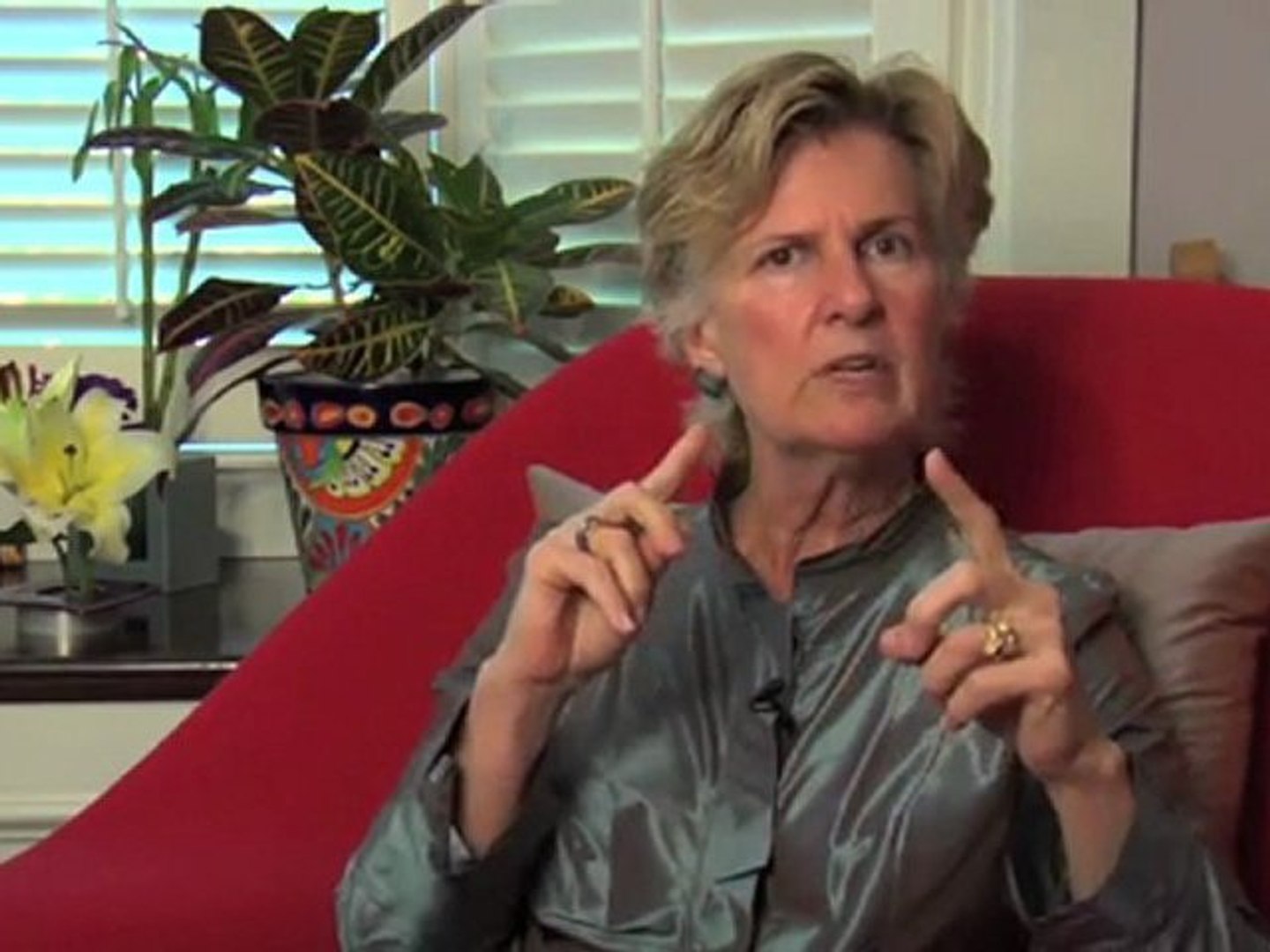 ⁣Relationships: Finding Middle Ground