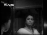 Aise to na dekho (Teen Deviyaan)(1965)