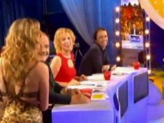 Lamine Lezghad - Maitre nageur sur une plage bondée