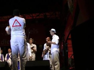 Achtung Sambistas II by Aquarela, Coburg 2011  scène Markplatz