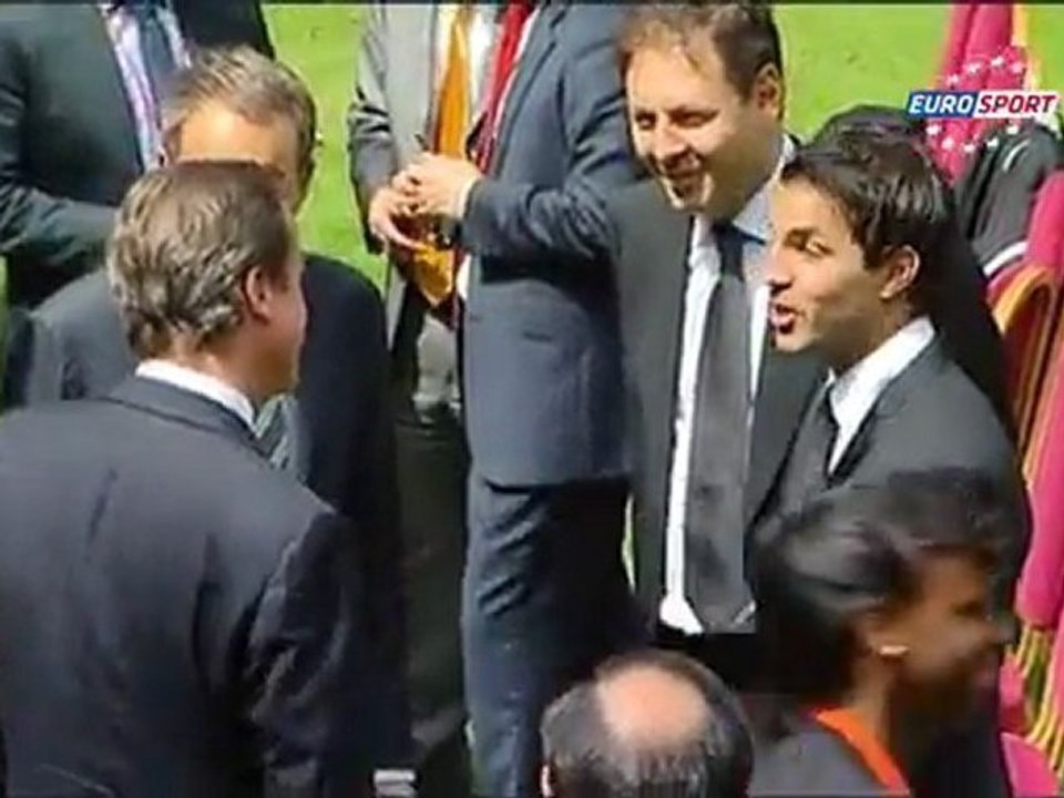 Fabregas Başbakan'a çıktı