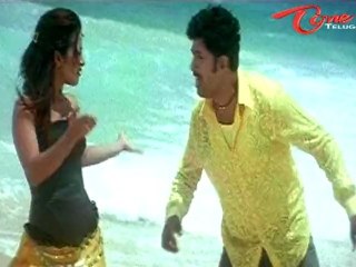 Yamagola Malli Modalaindhi - Gundello Ababha Adola Undhabha - Reema Sen - Venu - Romantic Song