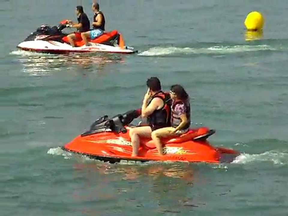 Baptême en Jet-ski de Doria et Laurent à St Pierre la Mer