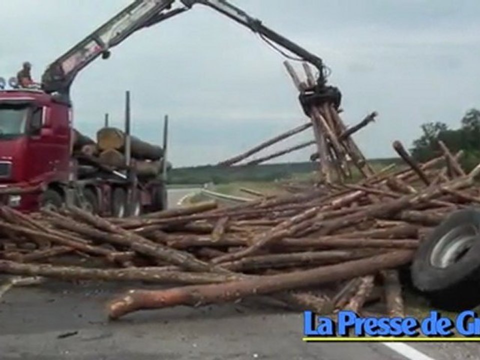 Spectaculaire accident sur la RD 474
