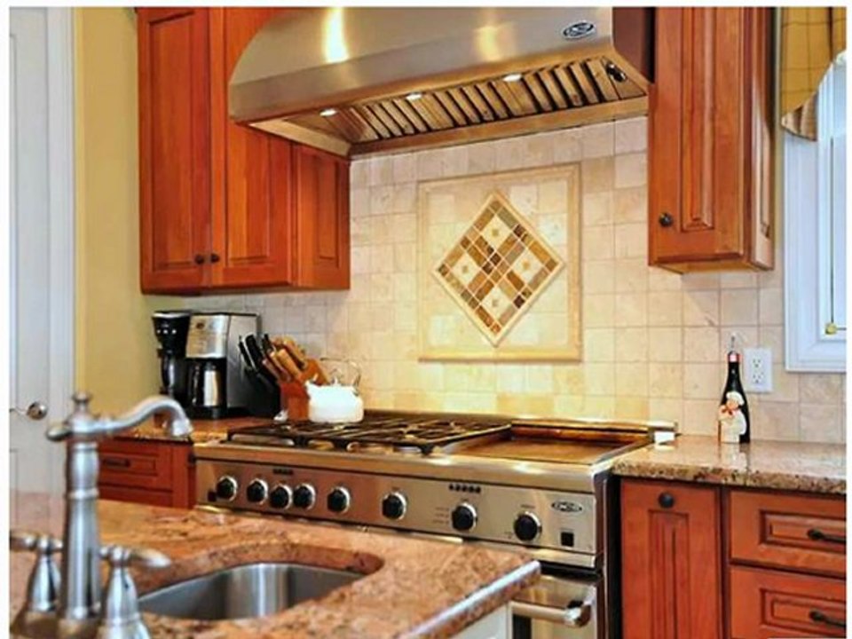 Lake Norman & Lake Wylie Water Front Home Foreclosures & Short Sales with a Dock-Top 5 Deals!