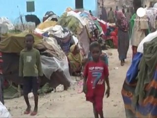 Somalia: la ayuda alimentaria tarda en llegar