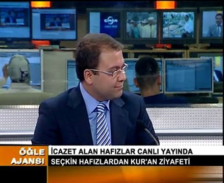 KURRA HAFIZLARINDAN CANLI YAYINDA KURAN ZİYAFETİ