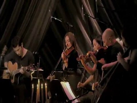 Vanessa Paradis - Que Fait La Vie - Concert Acoustique - 22 11 2009