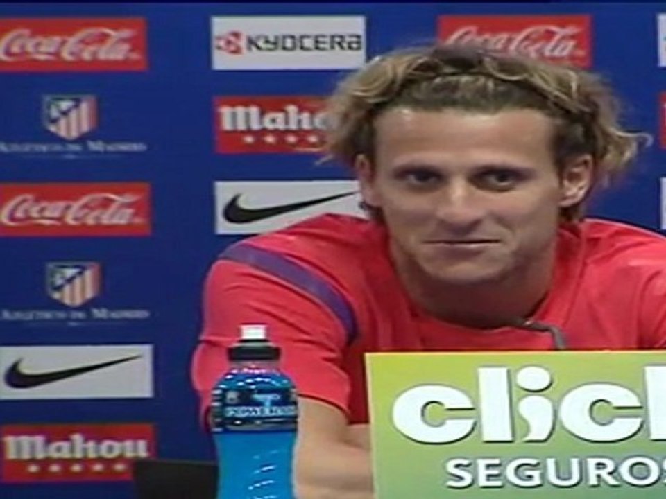 Forlán afirma que su rol en el Atlético es el mismo pese a la marcha del 'Kun' Agüero y de David de Gea